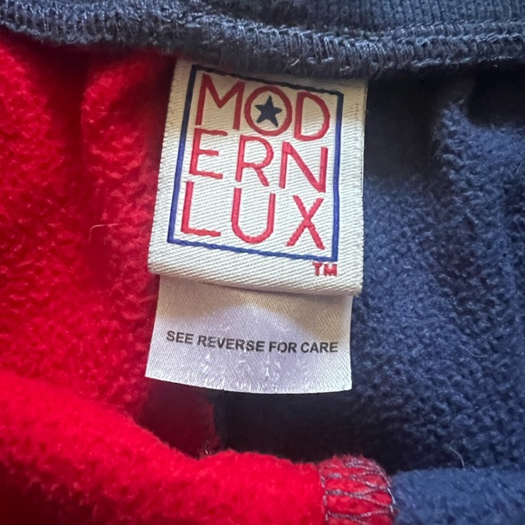 Modern Lux USA colorblock high waisted sweat shorts. Size S - Picture 3 of 5
